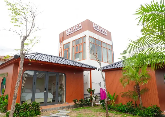 Melaka Ho Tram - Beachside Bungalows & Nature Retreat