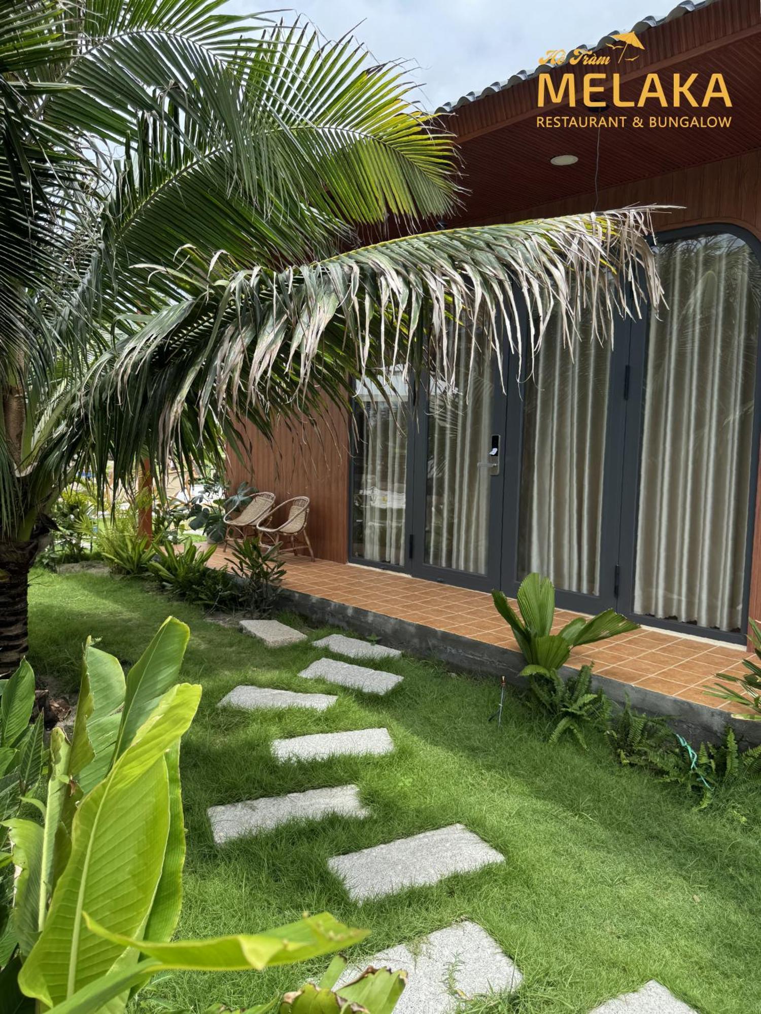lều Melaka Hồ Tràm - Beachside & Nature Retreat *